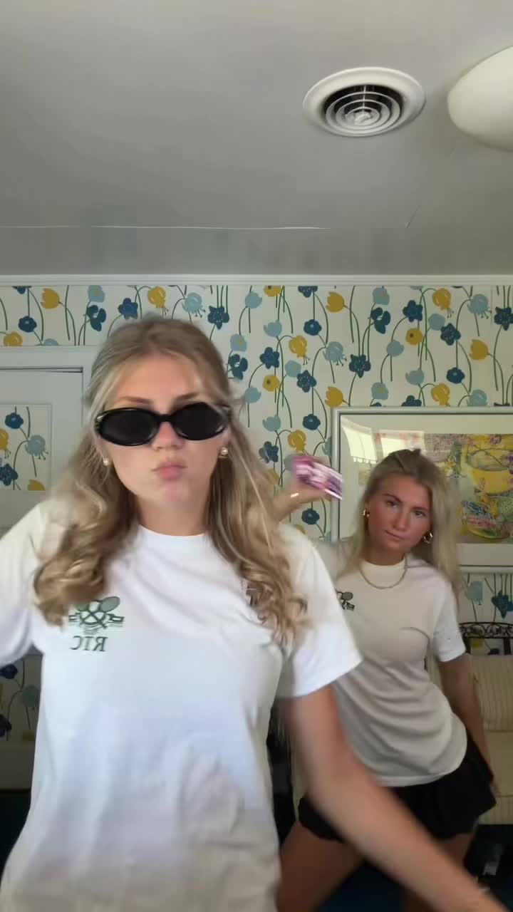 @Evie Katt