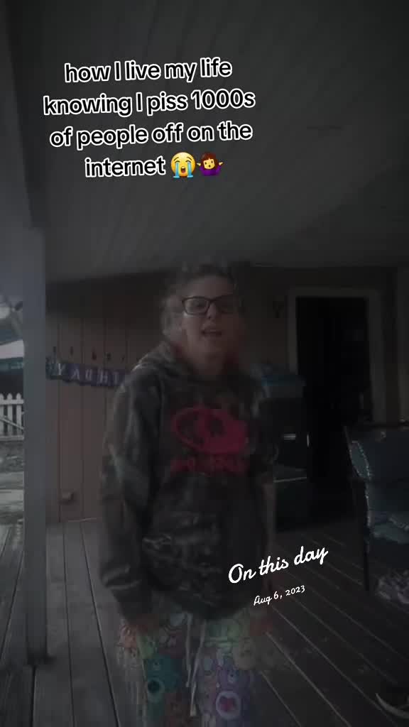@Lexxxx