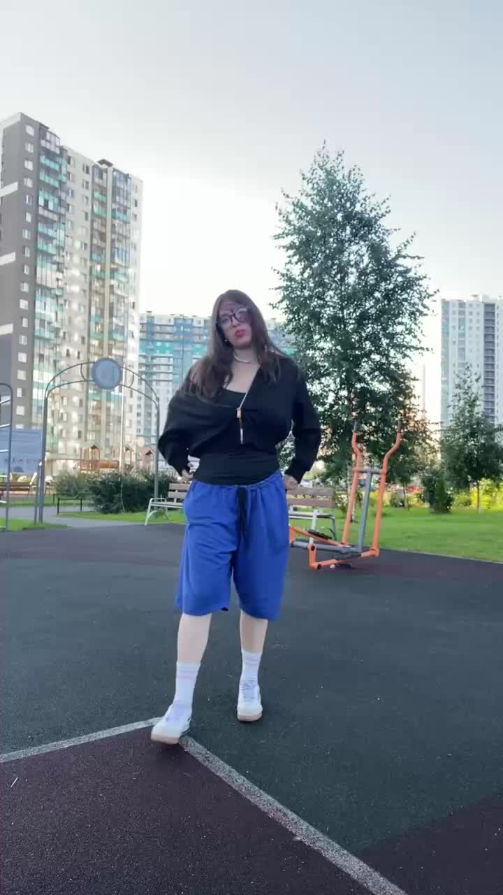 @кица