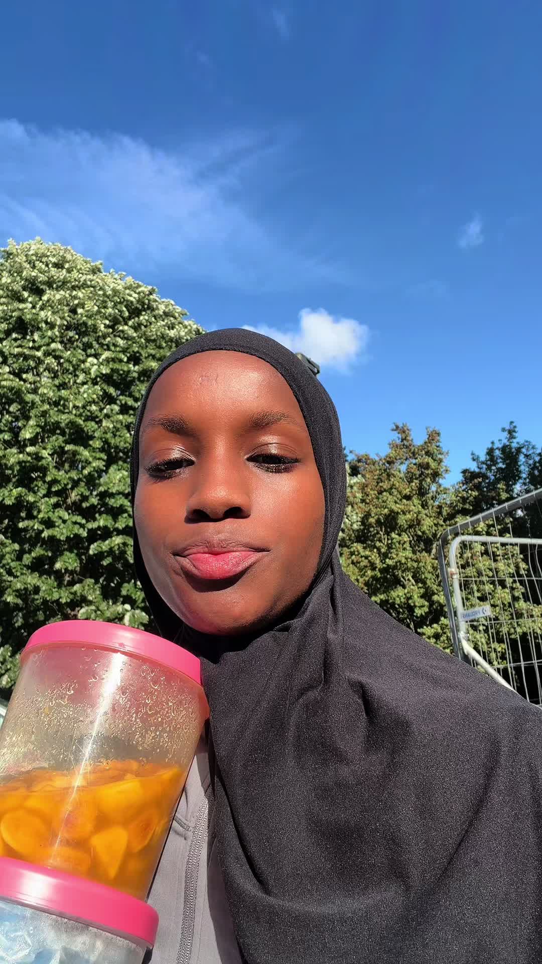 @Ria 🇬🇳