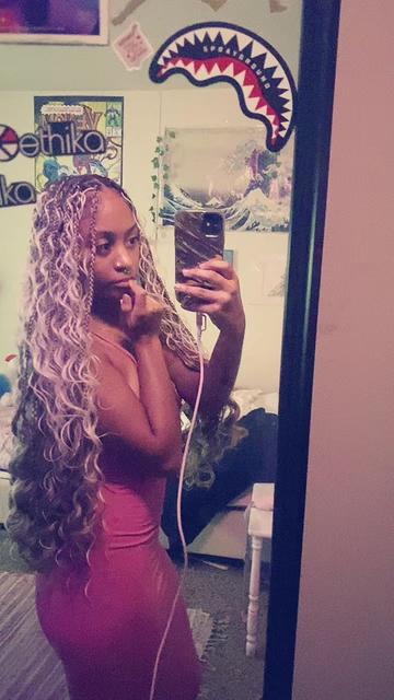 @Anjel💋