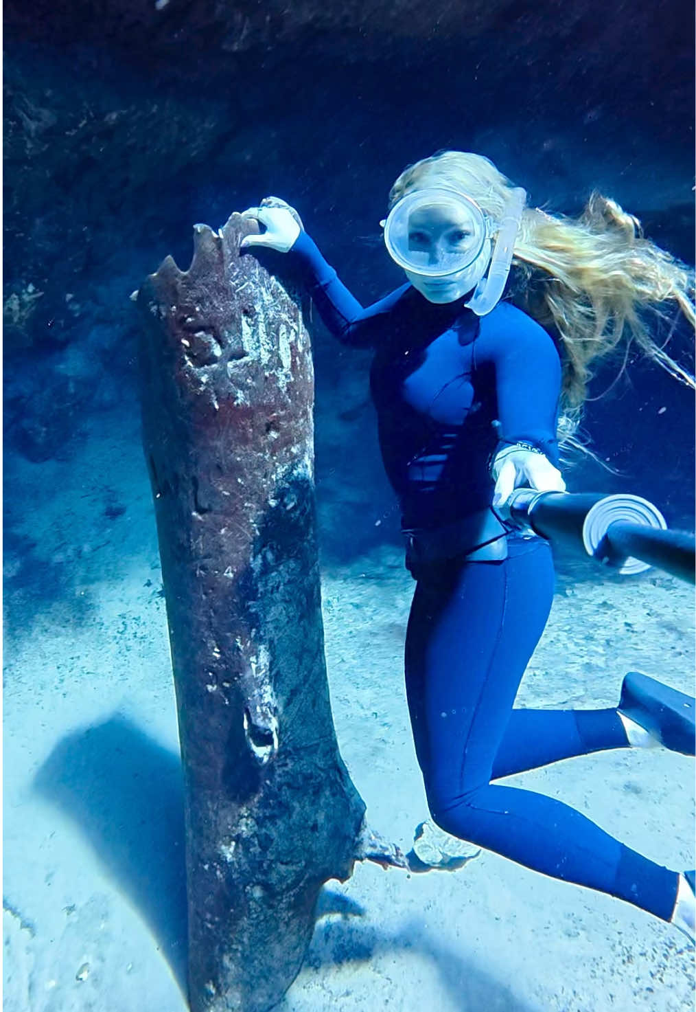 @Coralia Dives ๐งโ๏ธ