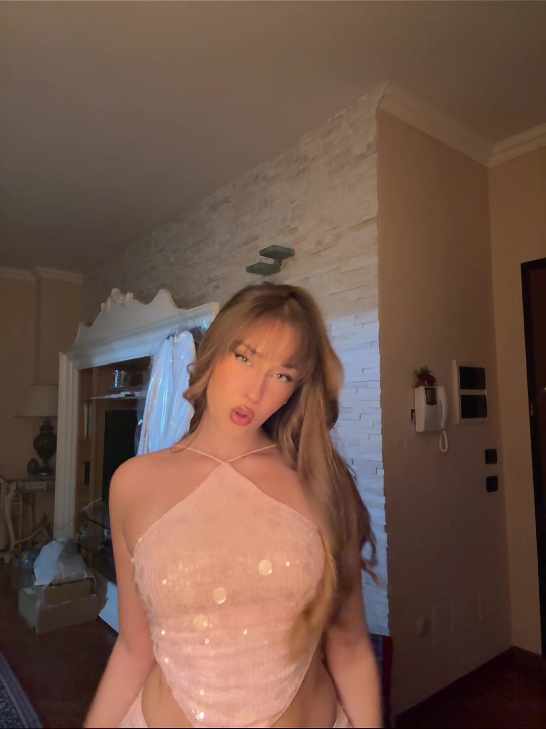 @Vikyy