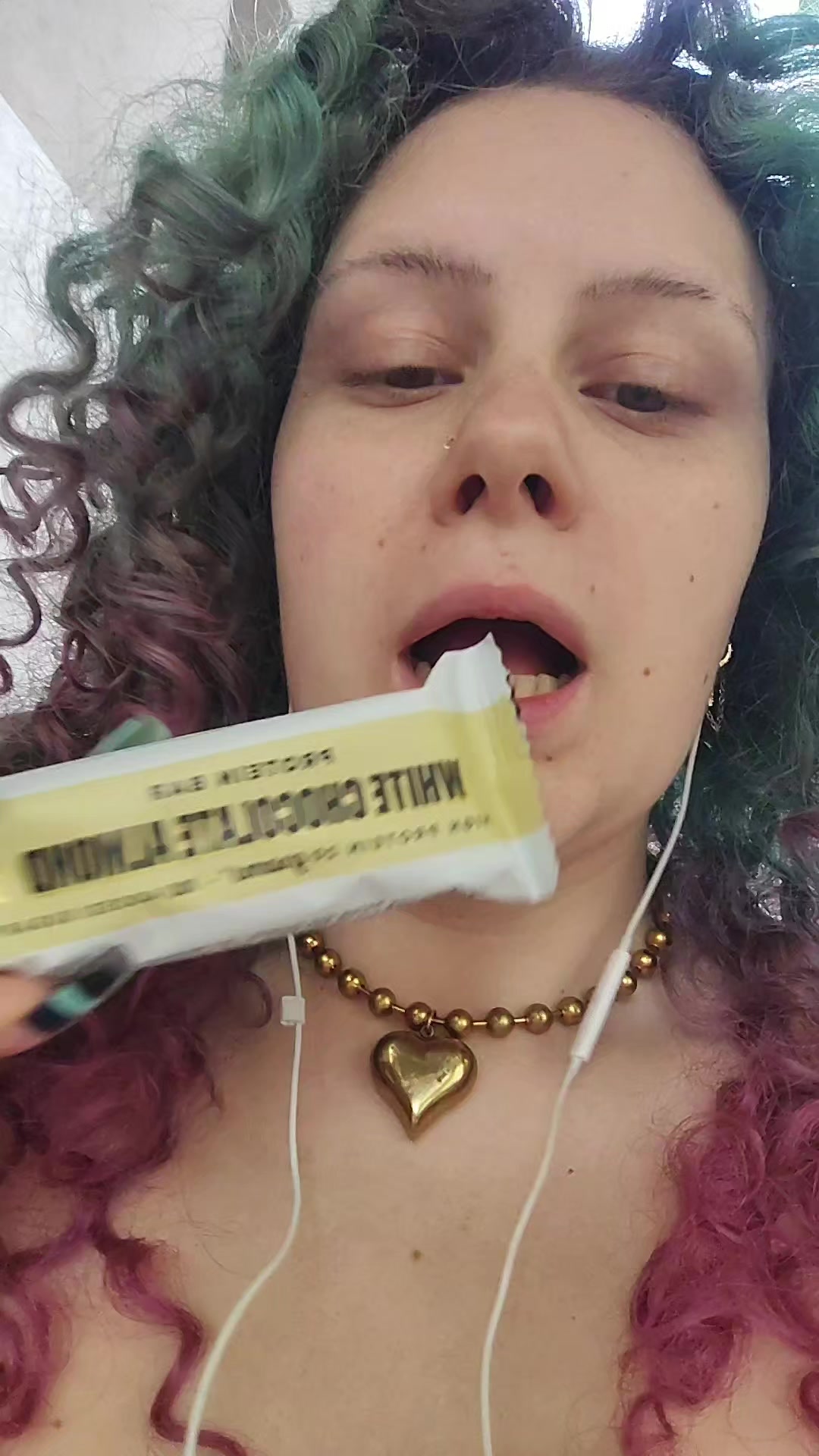 @Nina 🦛
