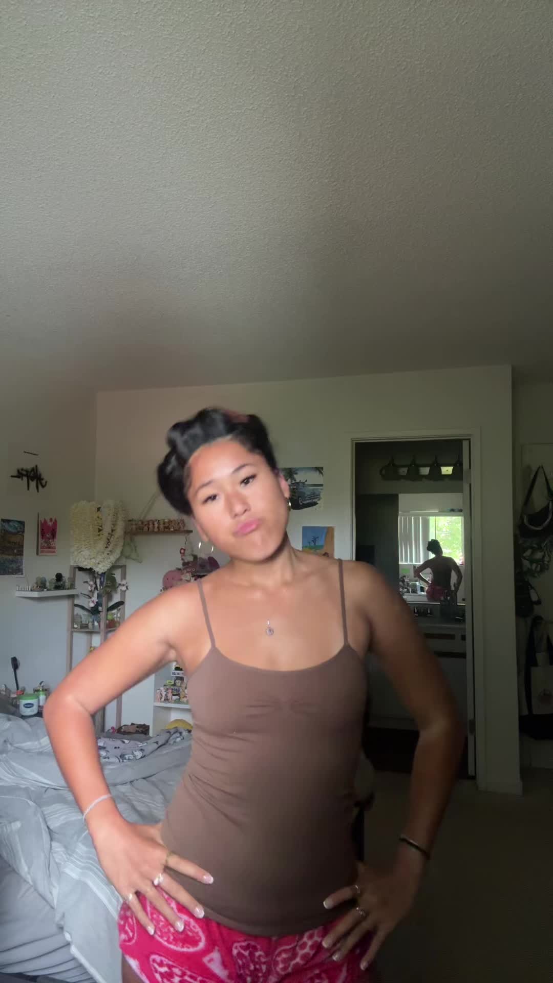 @carlie