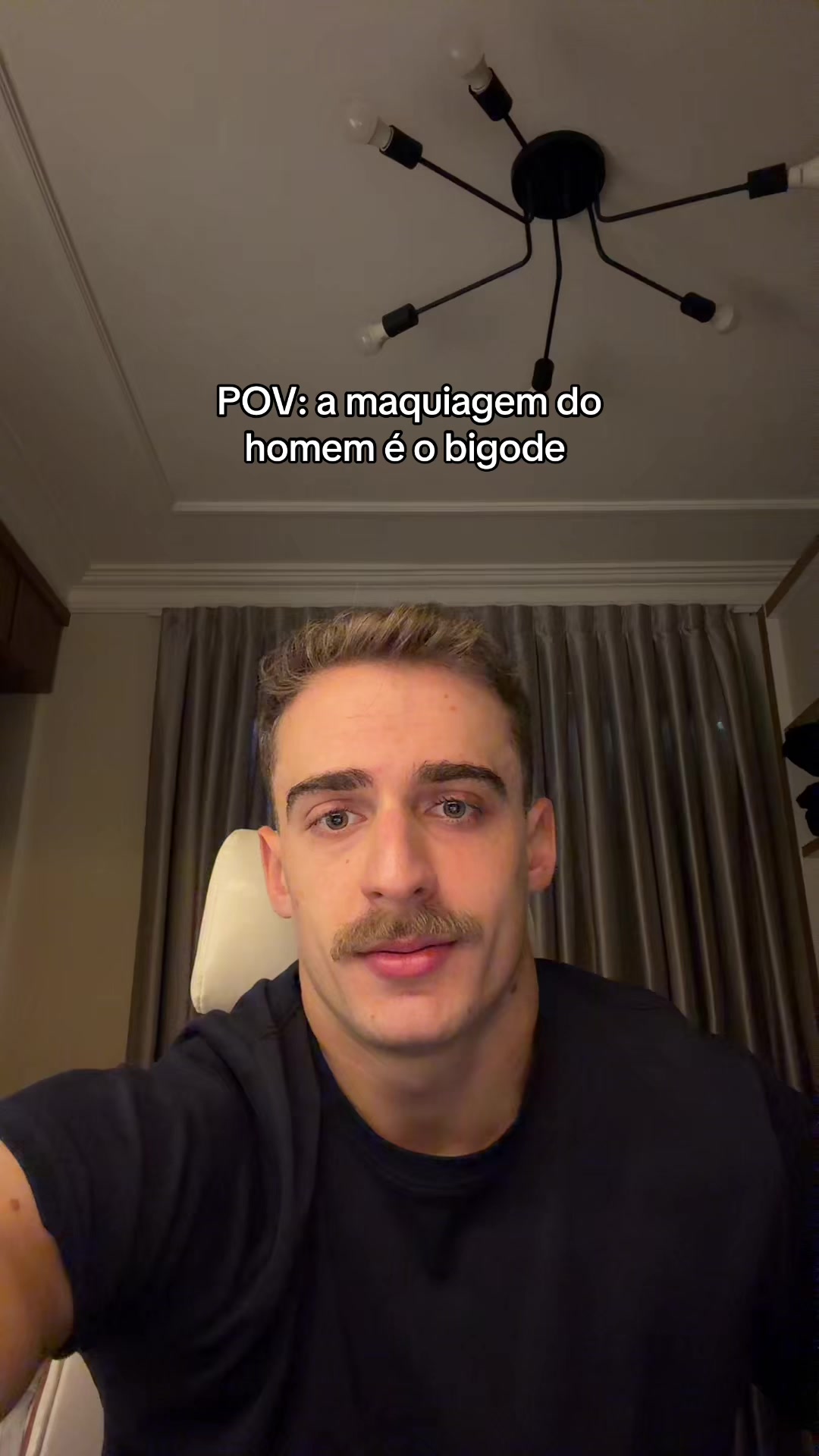 @João