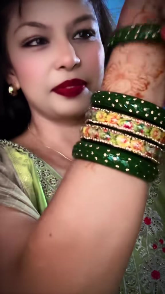 @👑Mishra_Queen👑