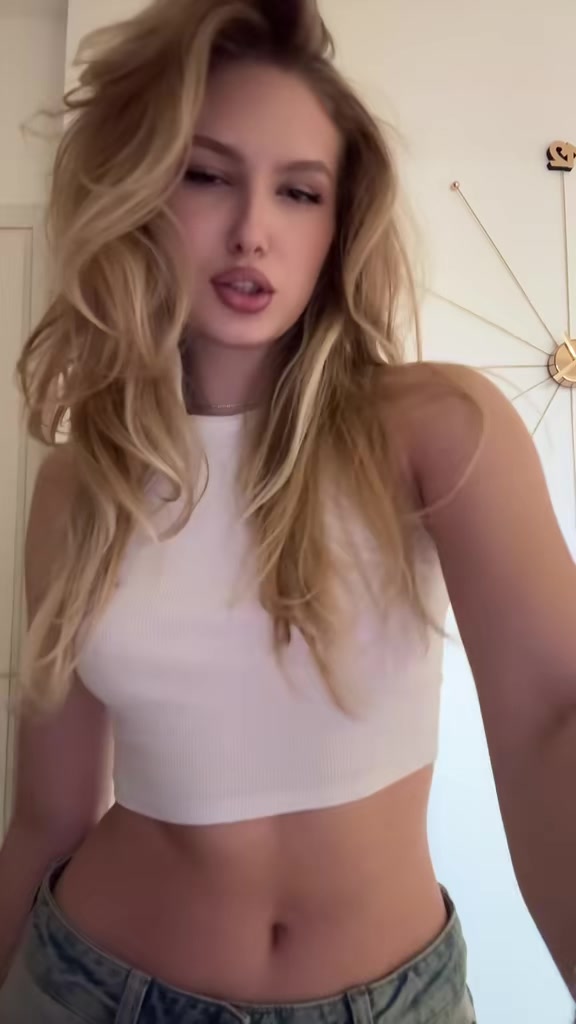 @Eva Luchita