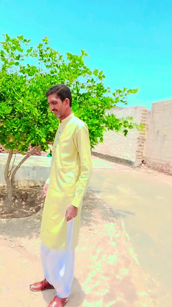 @m Khalid Abbas