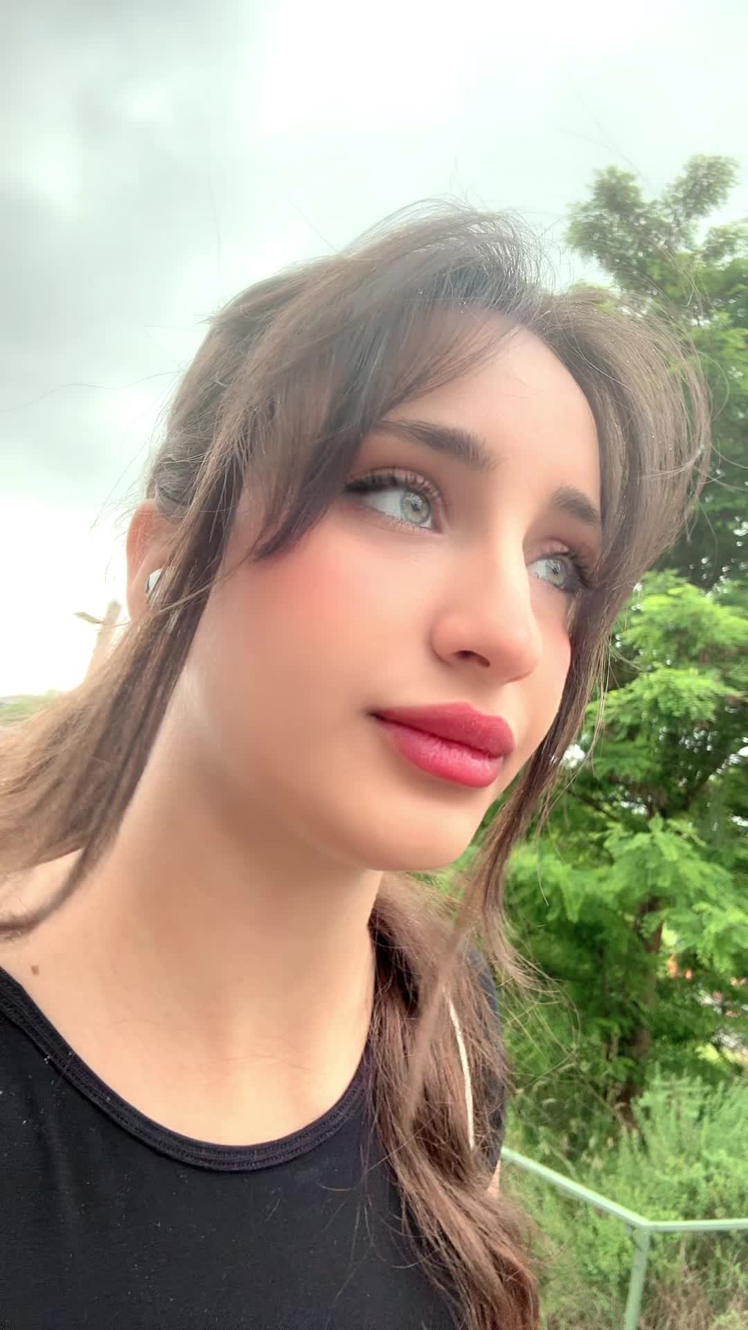 @Kurdish Girl 🌤️
