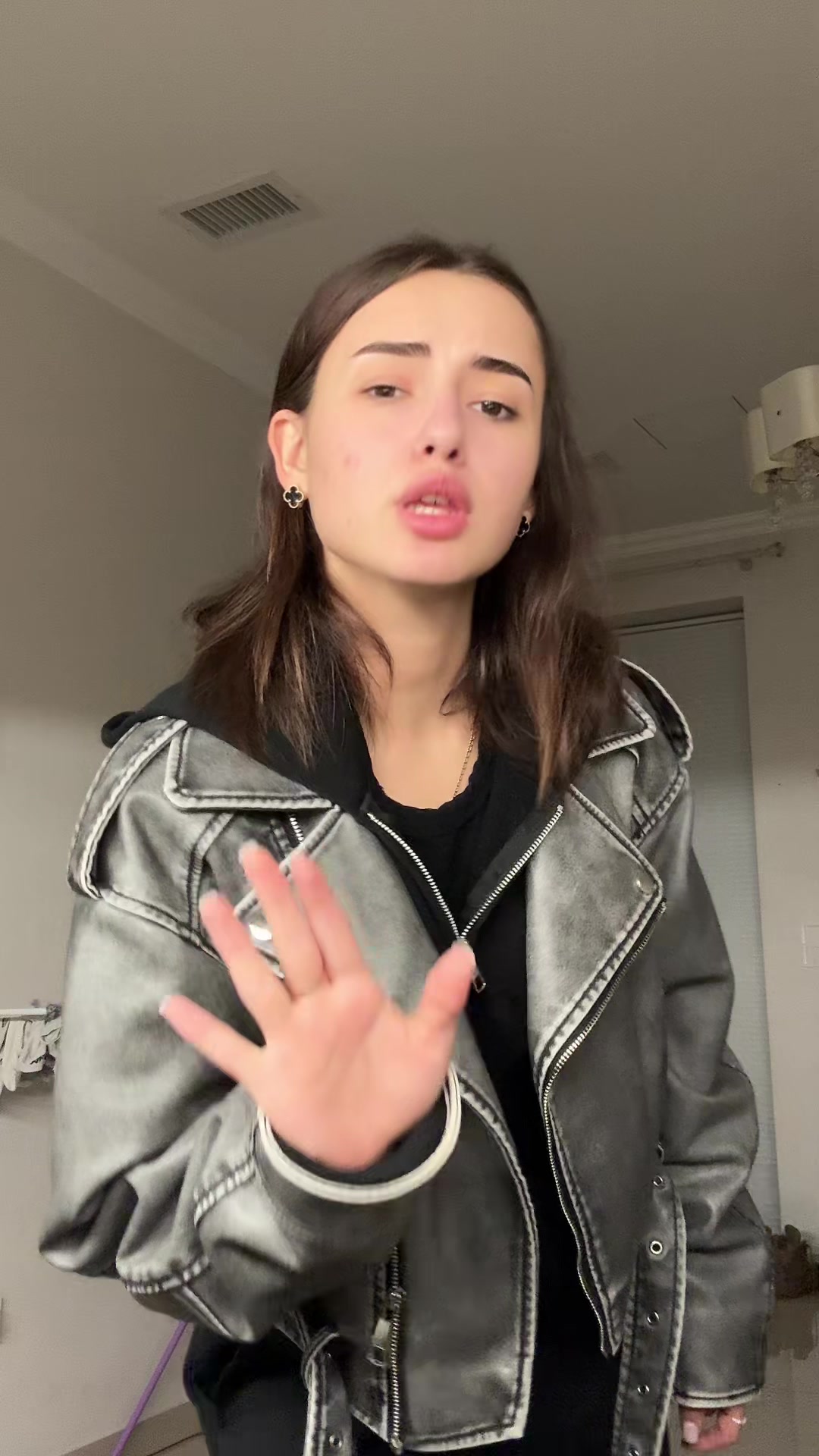 @ЛЮБІМКА🩷