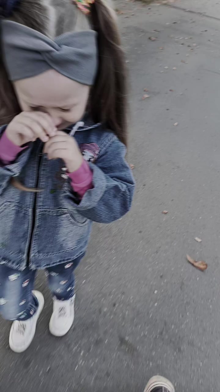 @hudkovapolina25_12