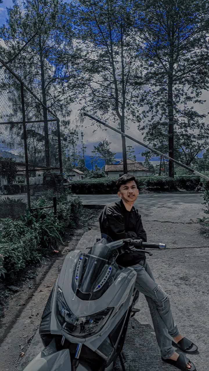 @YanHoree🦖