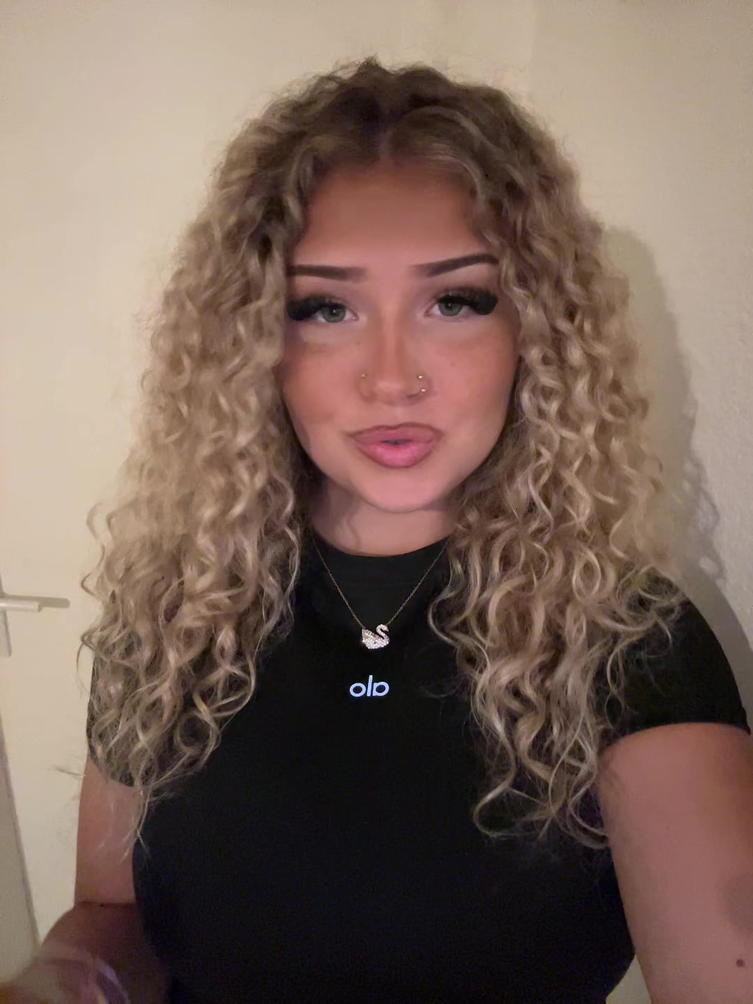 @🦢𝐒𝐓𝐇