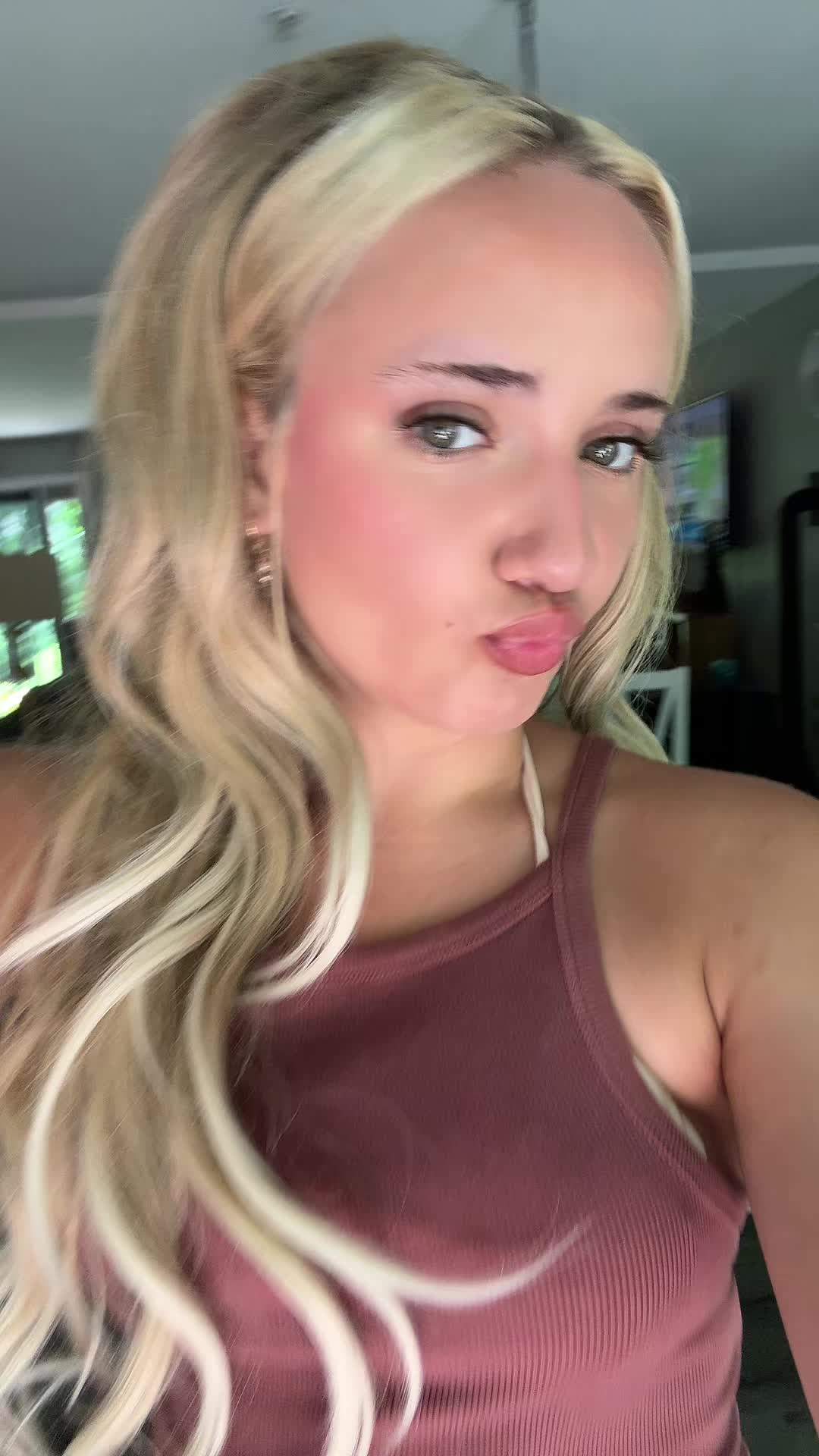 @myagordonnnnnn