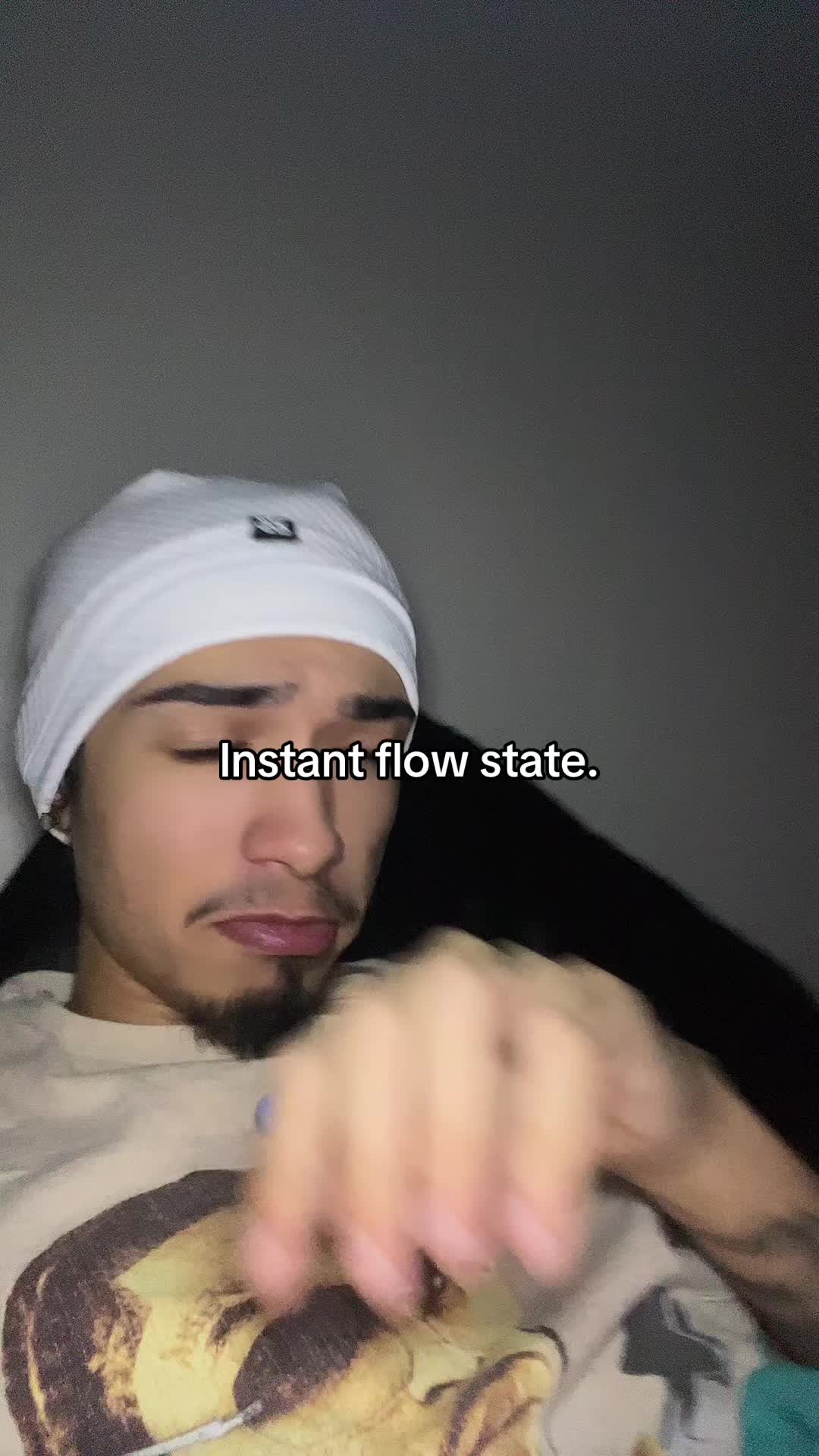 @￼