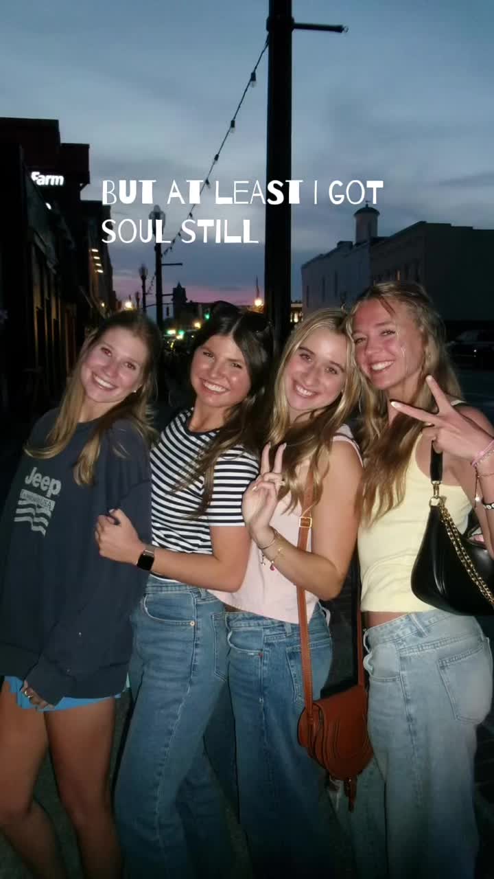 @annistoncb