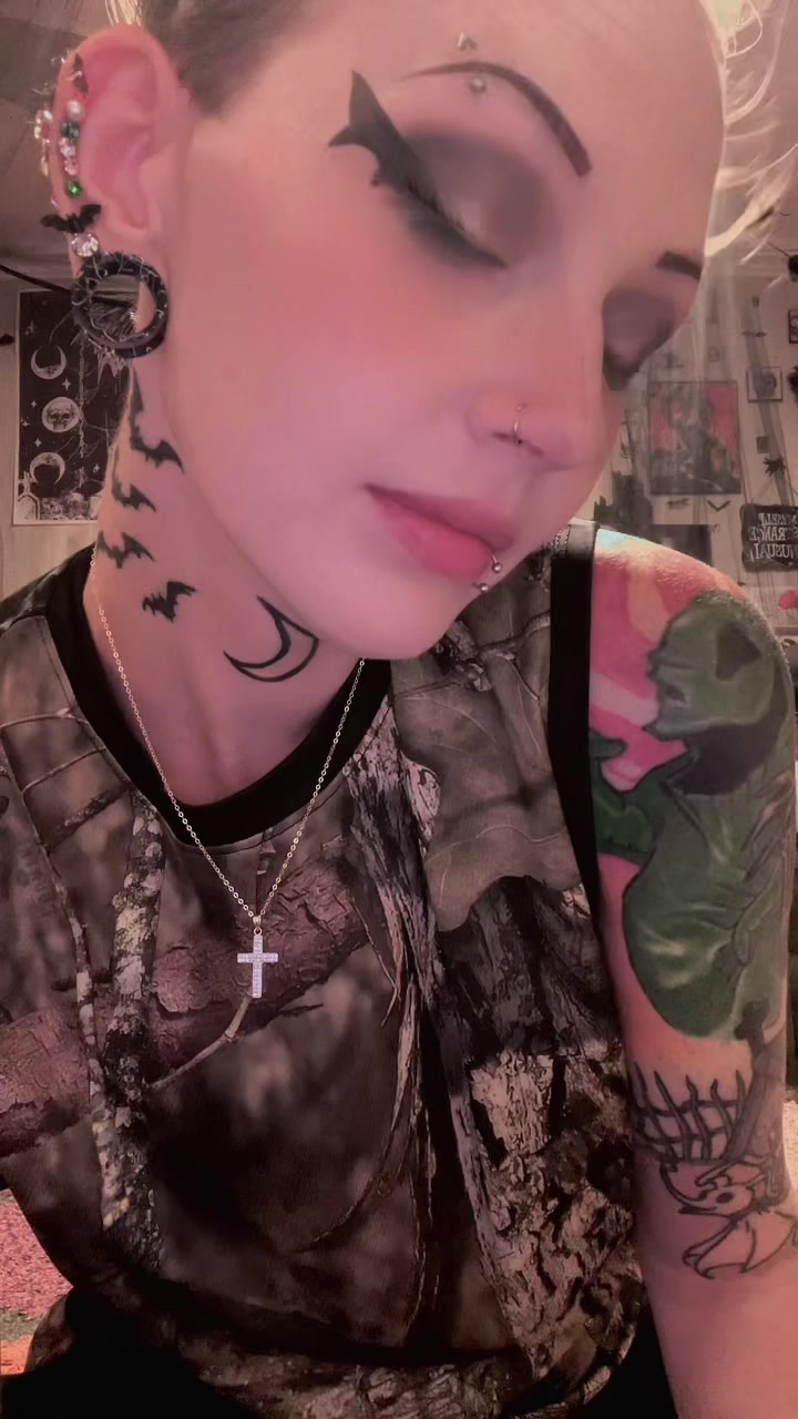 @XxBatQueenxX