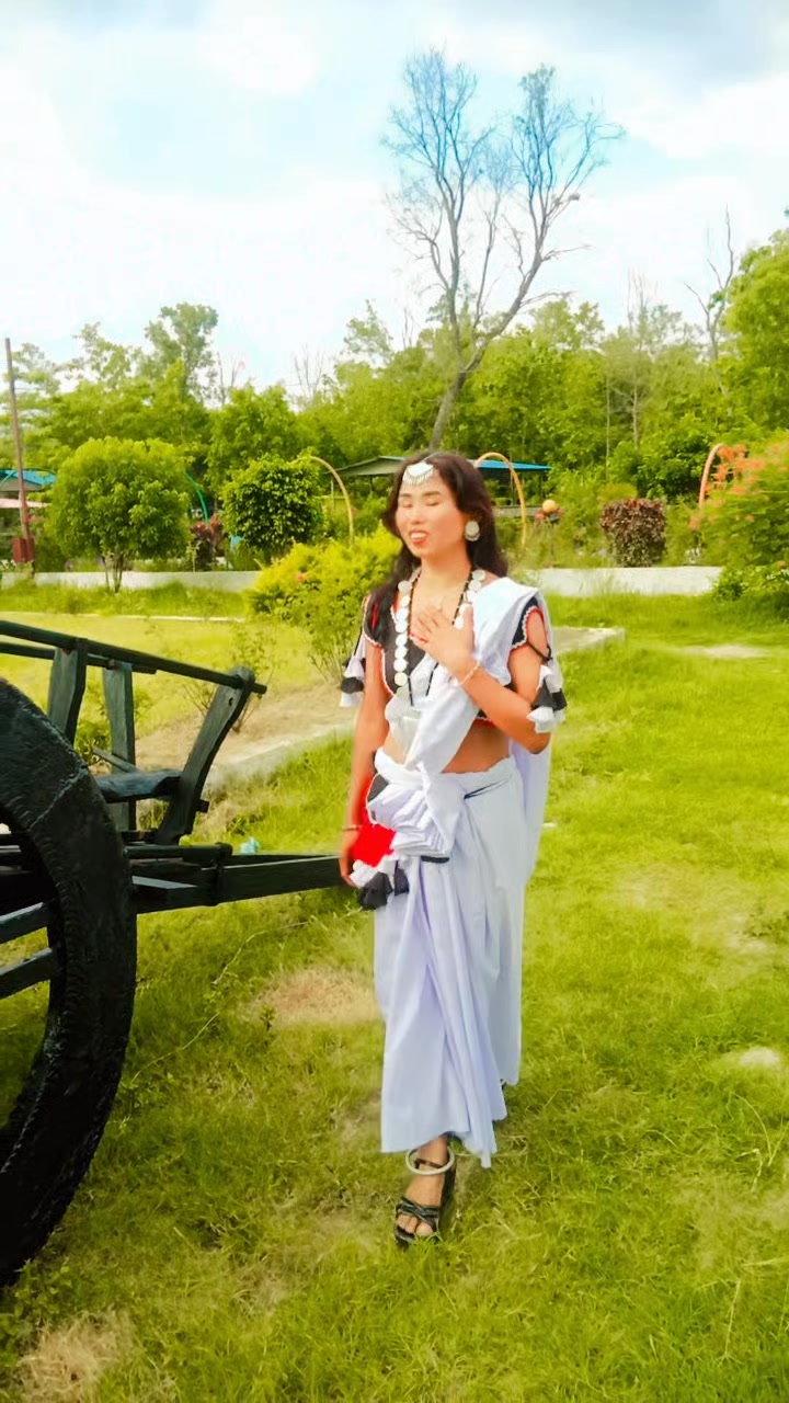 @Sonu Tharu🧿