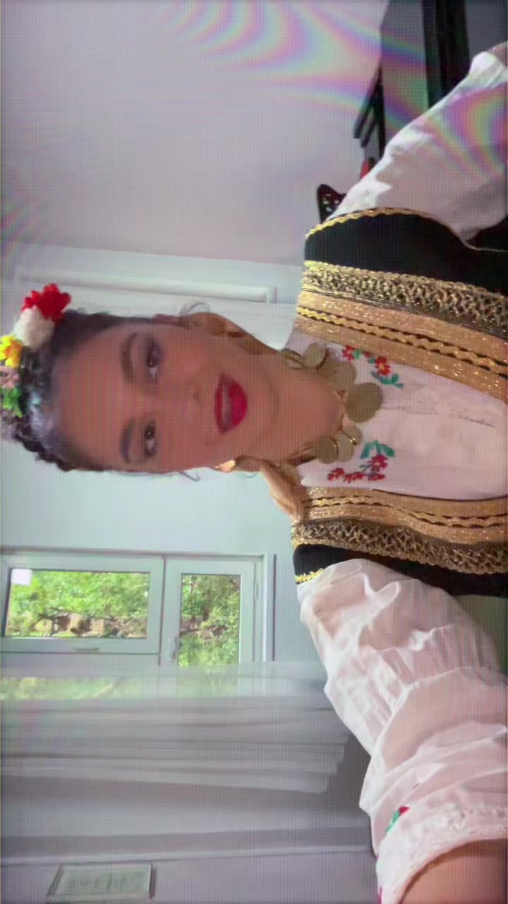@Анчи🪐
