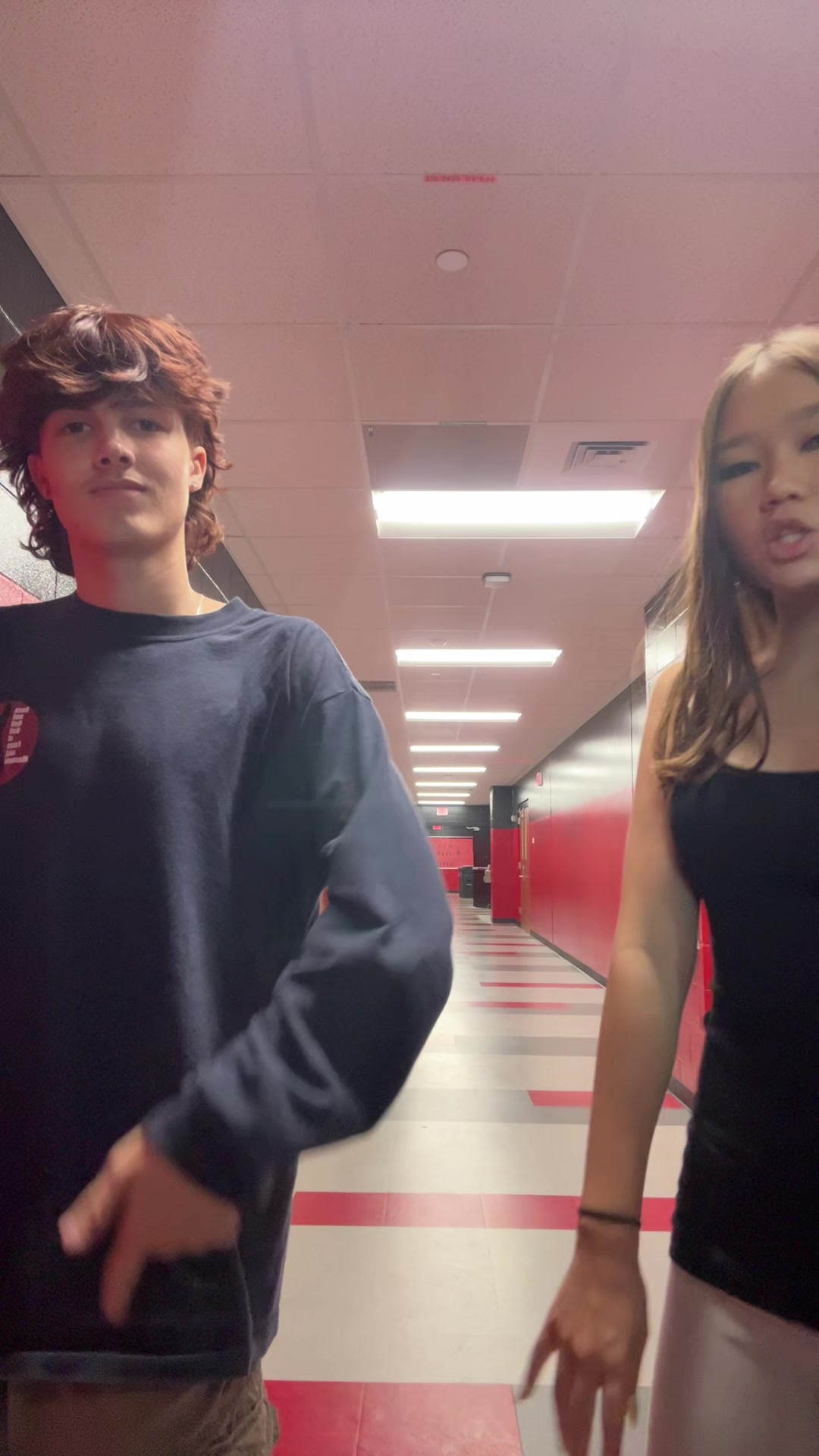 @Aru
