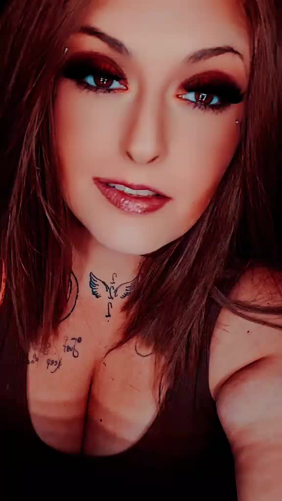 @Kayla Ray🖤🖤💋