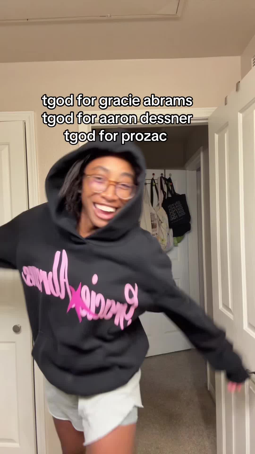 @michaela😋