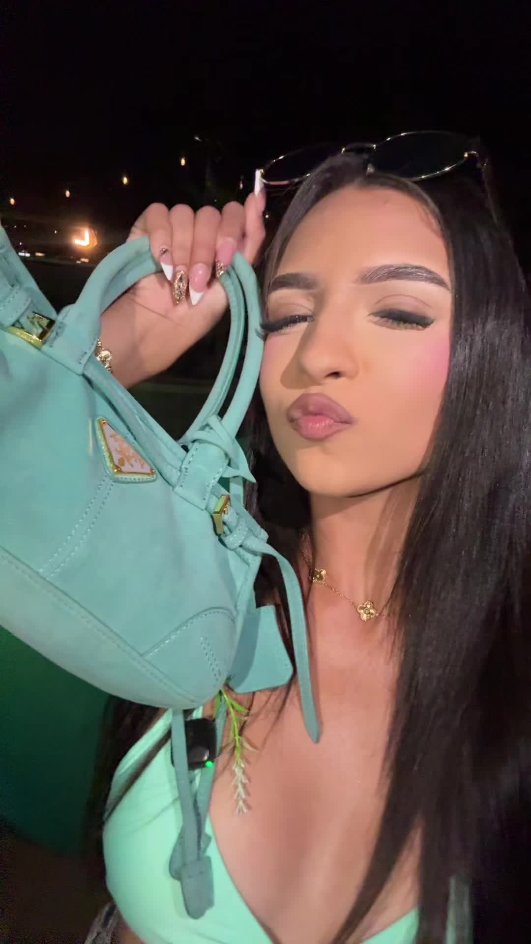 @chowbabygirl