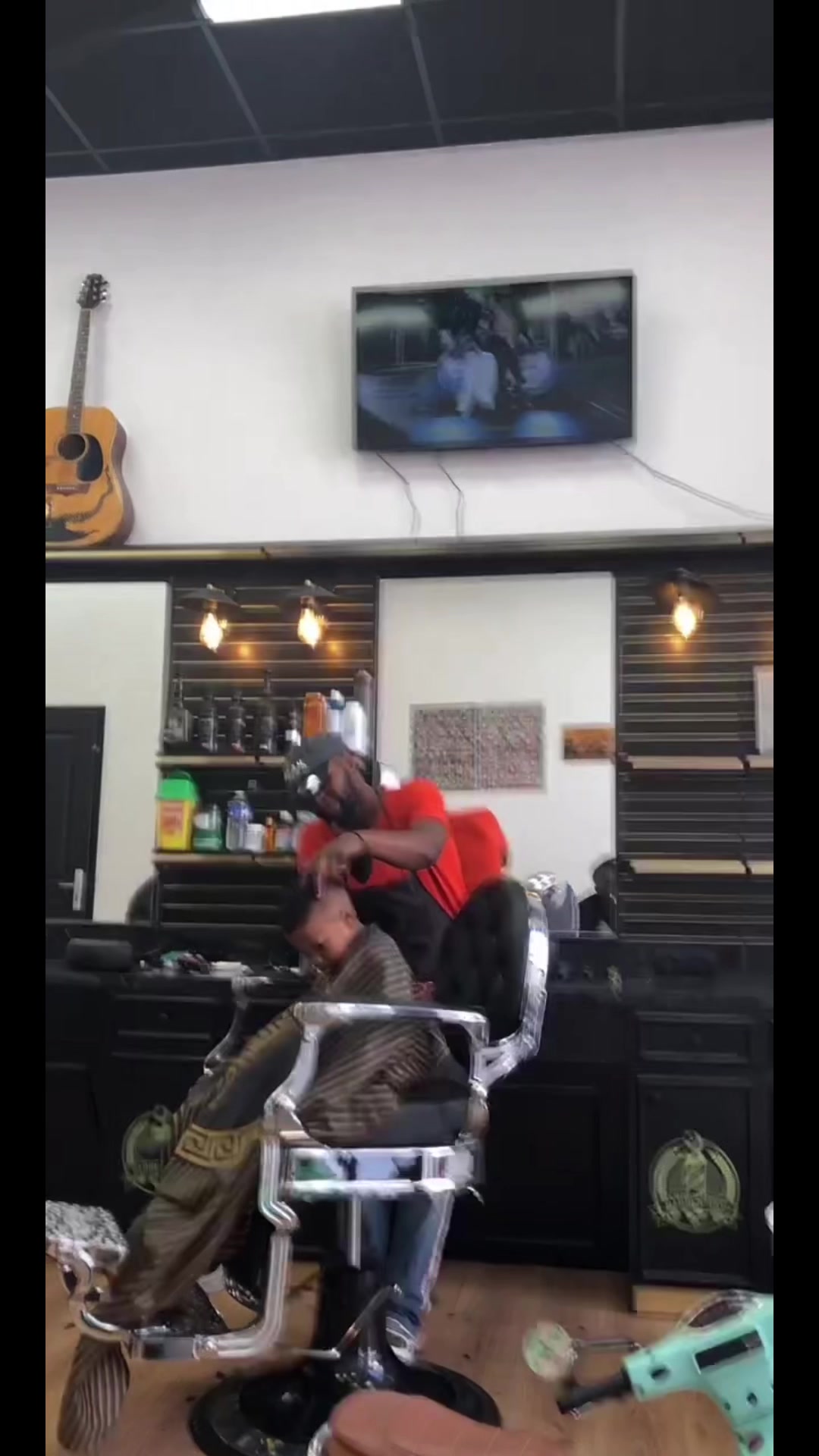 @SALON GRACE AFRO 42000