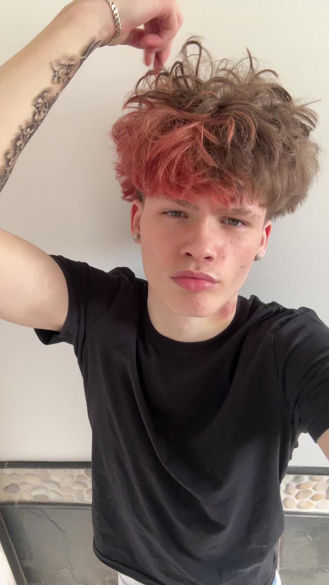 @whiteboyjddd