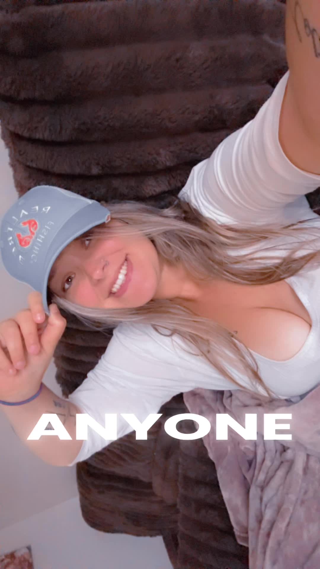 @Boy_Mama_19_21_23