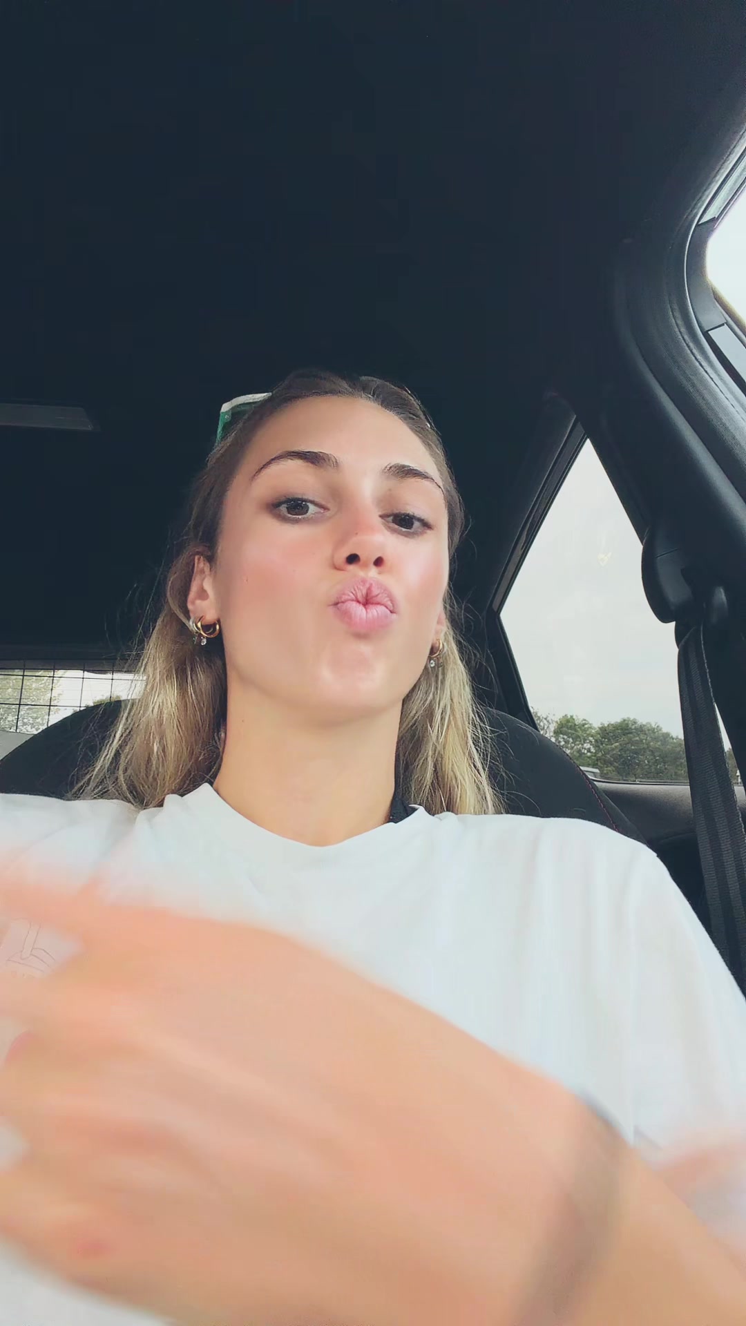 @isabella <3