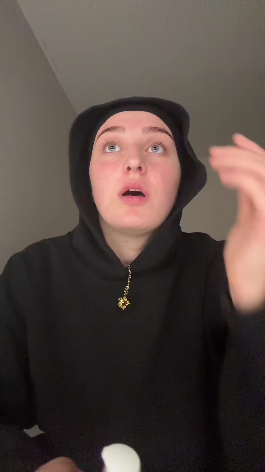 @Mélissa mnini 🐝
