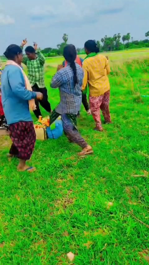 @🚩దళ నాయకుడు✊