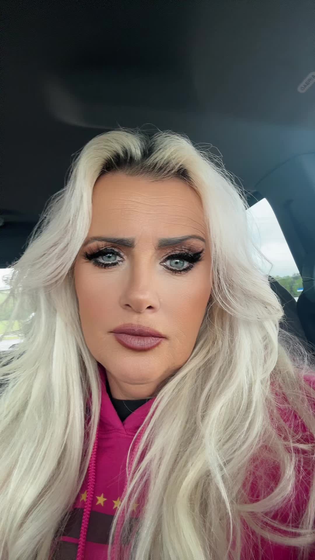 @jeanettej89