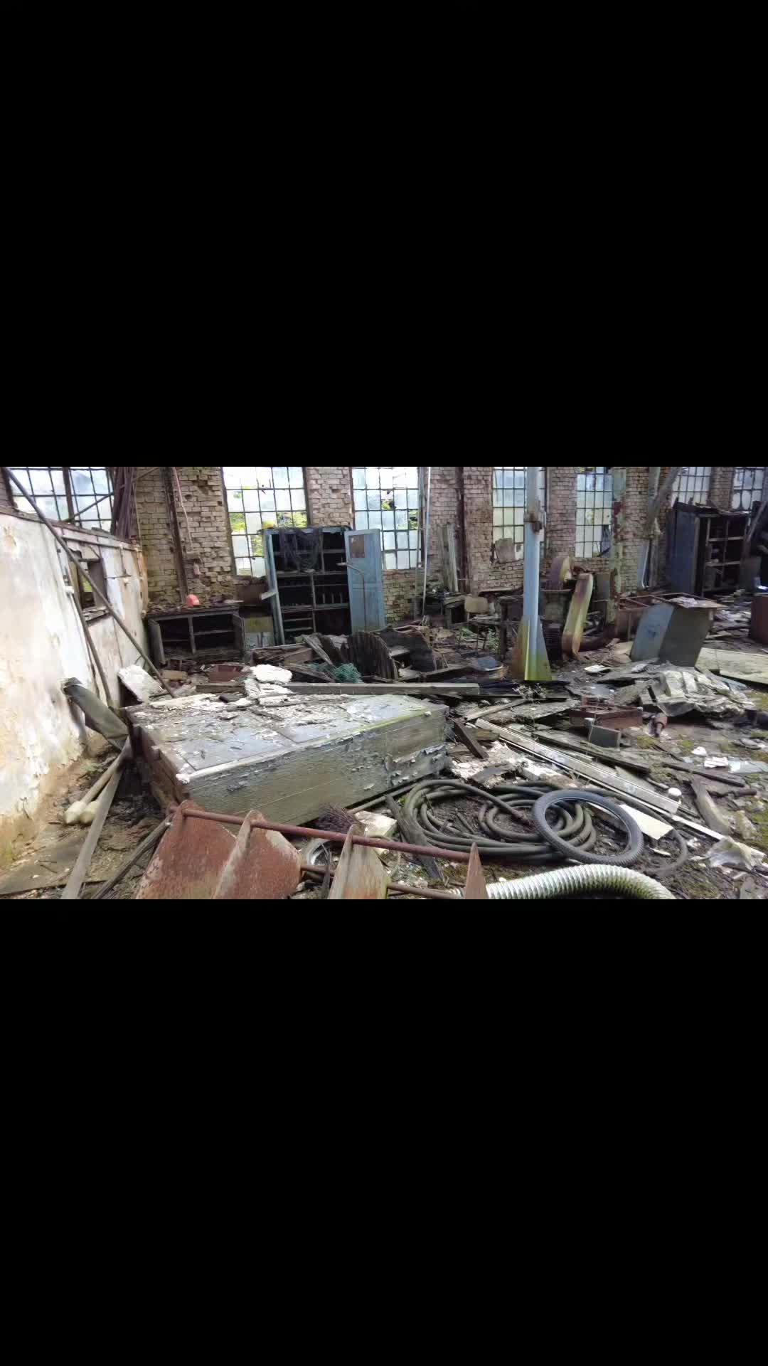 @Urbex_Springer
