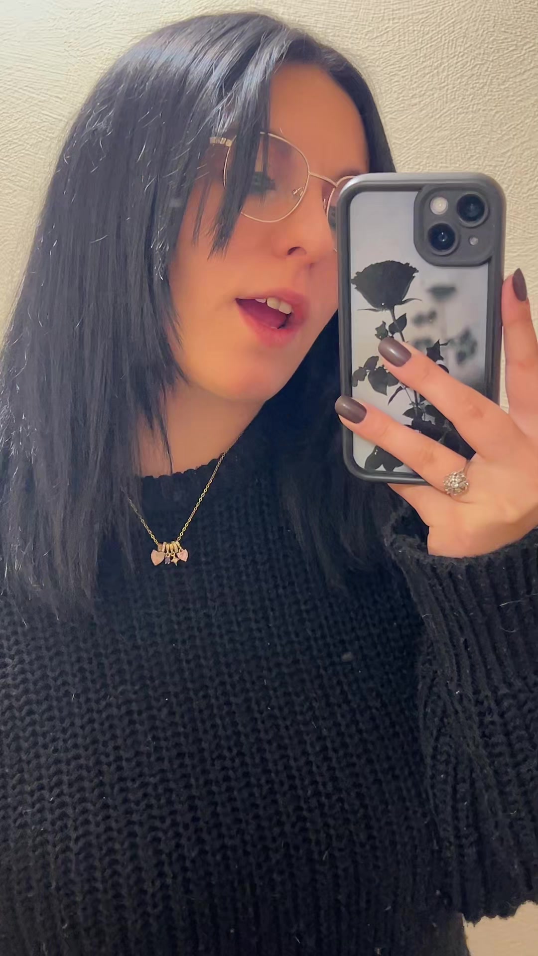 @𝓒𝓱𝓪𝓻𝓵𝓲𝓷𝓮 🤍🌹🇫🇷🦊🎃