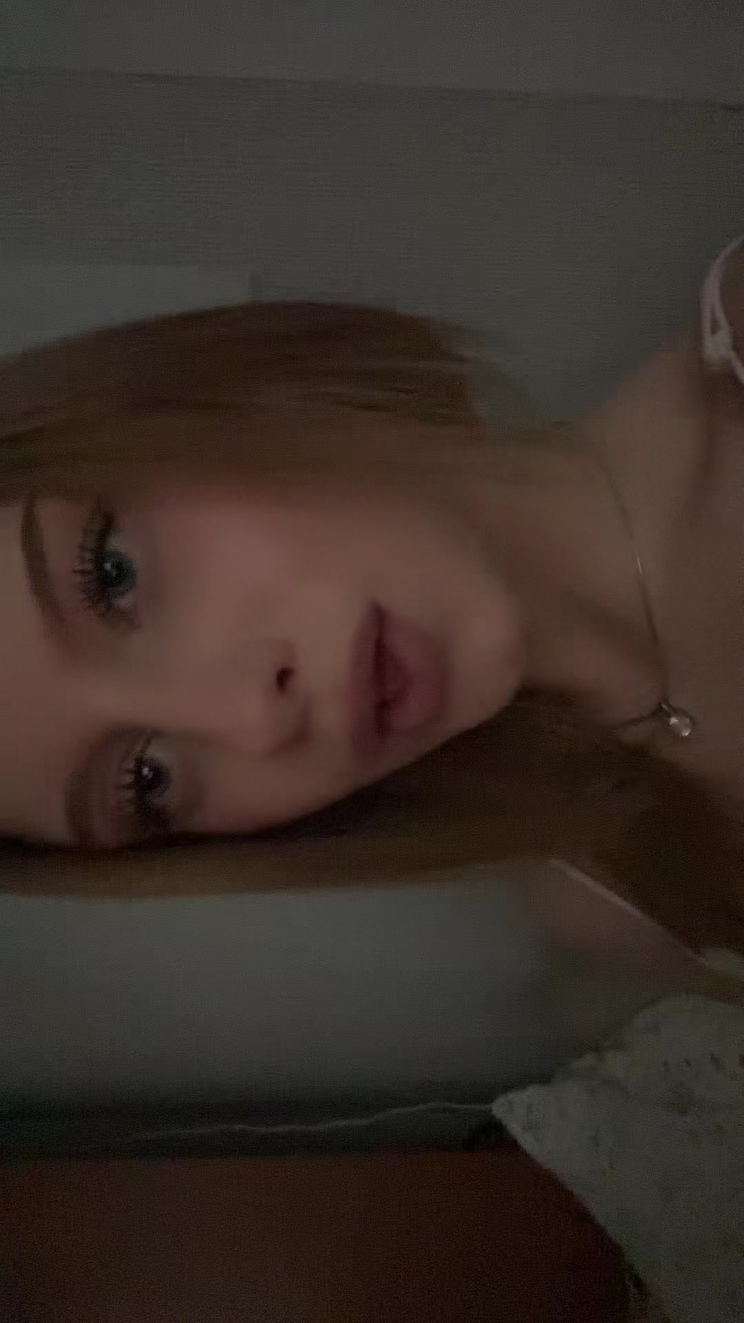 @adamova38