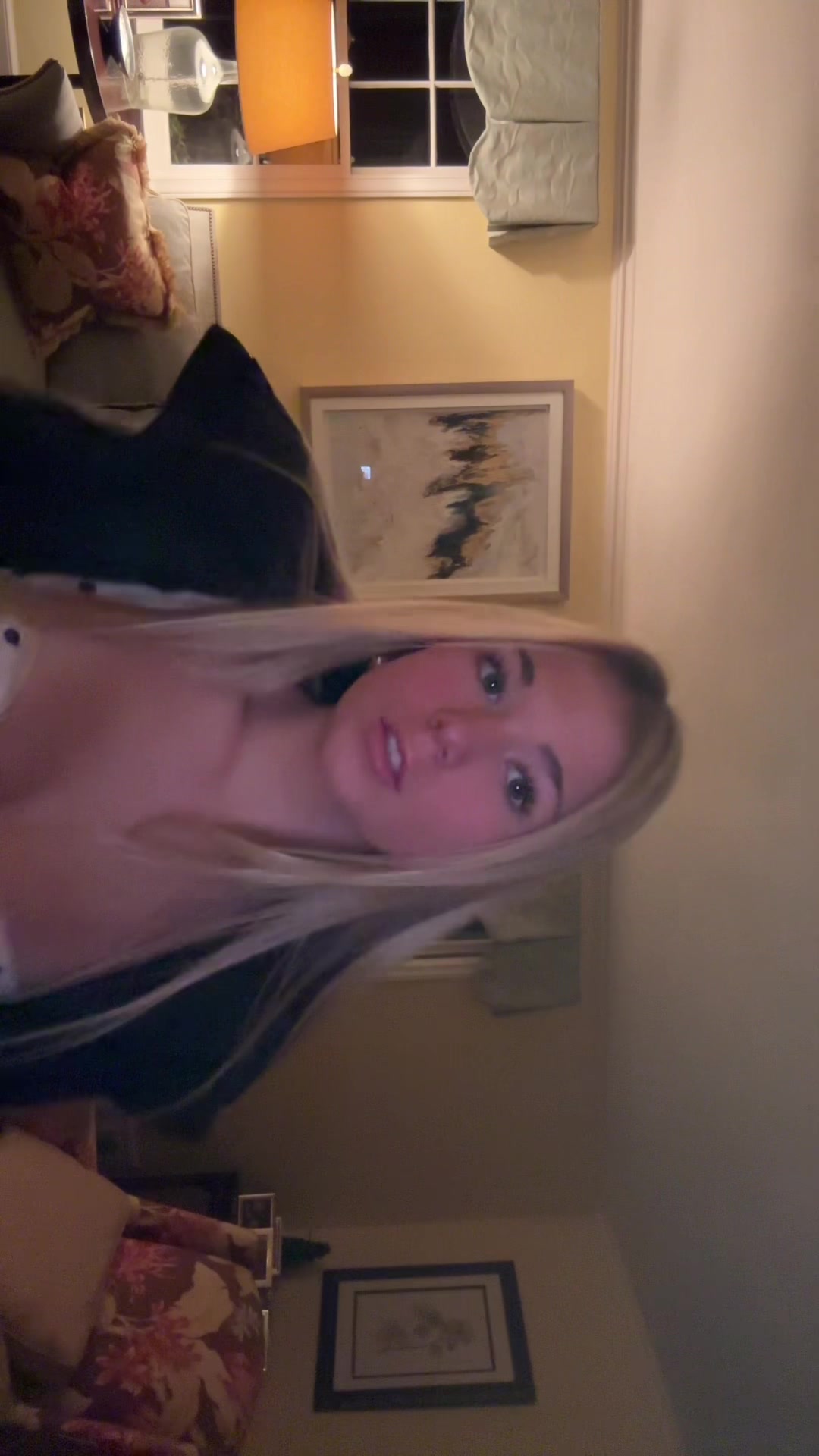 @ellie