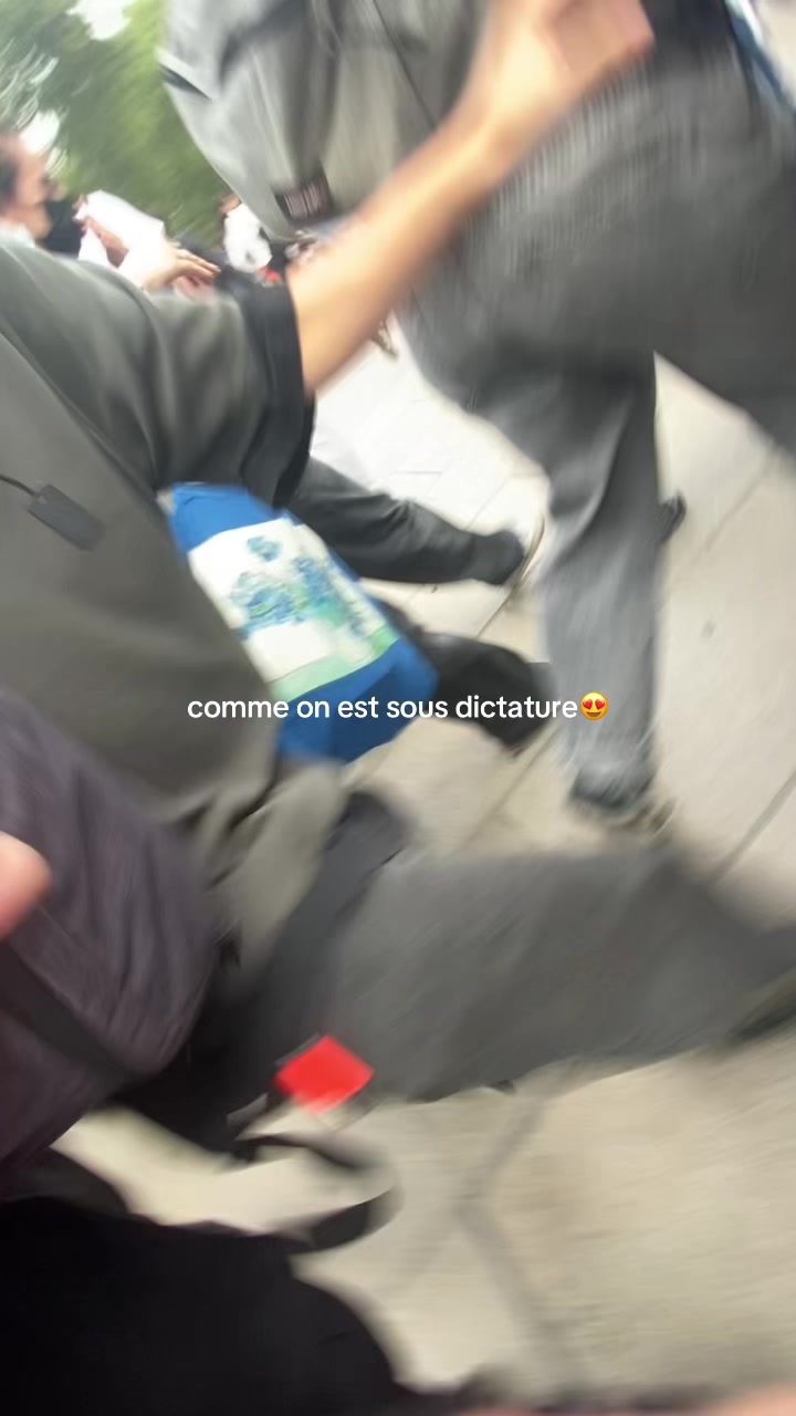 @🗡️