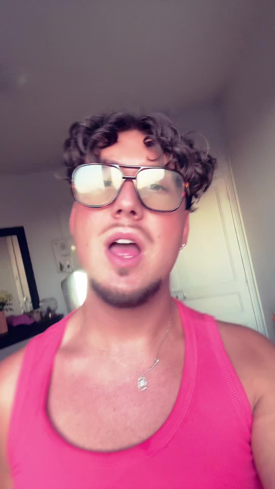 @B E N J I C A T