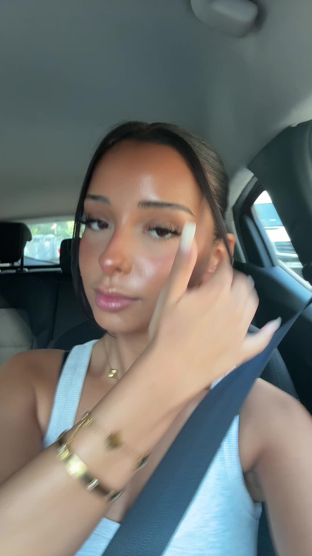 @elissa