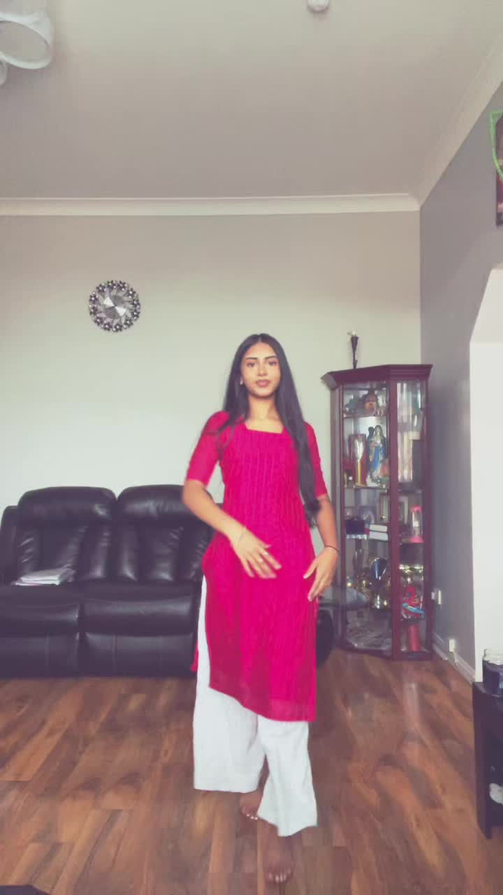 @𝒩