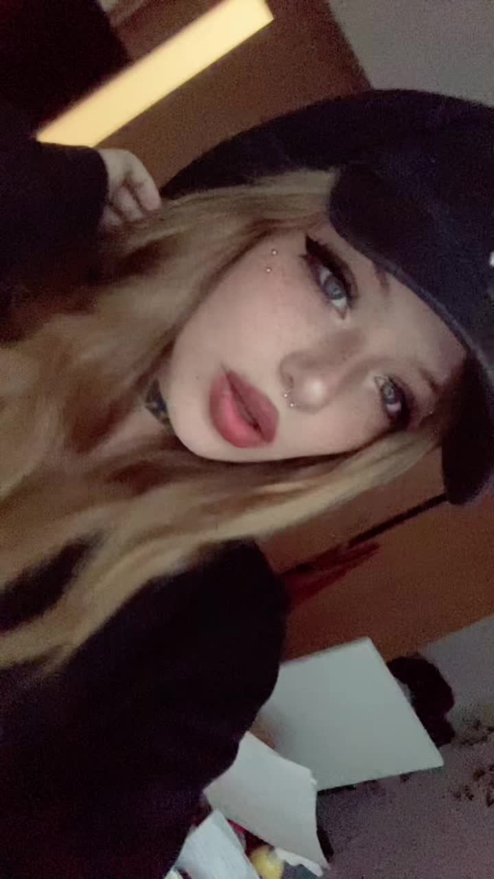 @𝒶𝓂𝒾𝑒