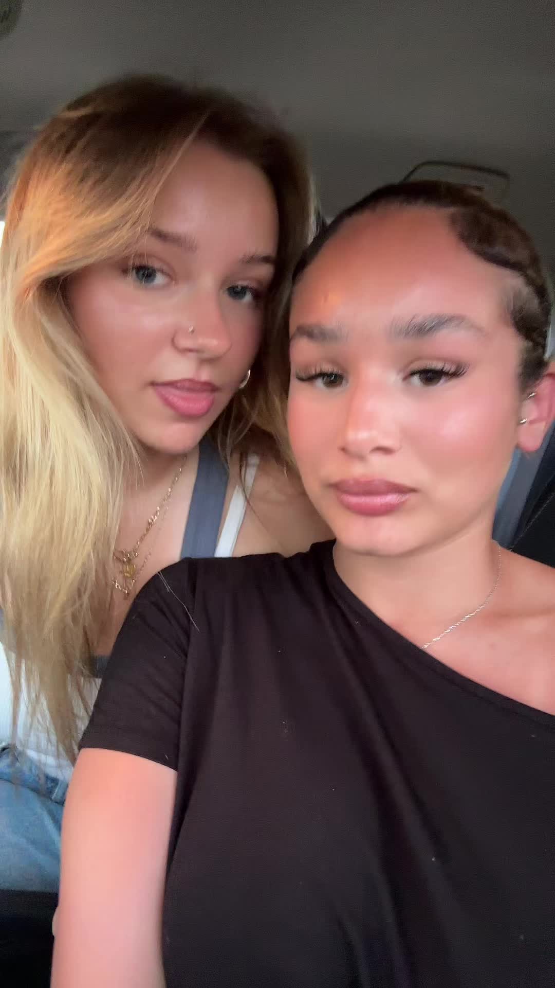 @zélie🌟