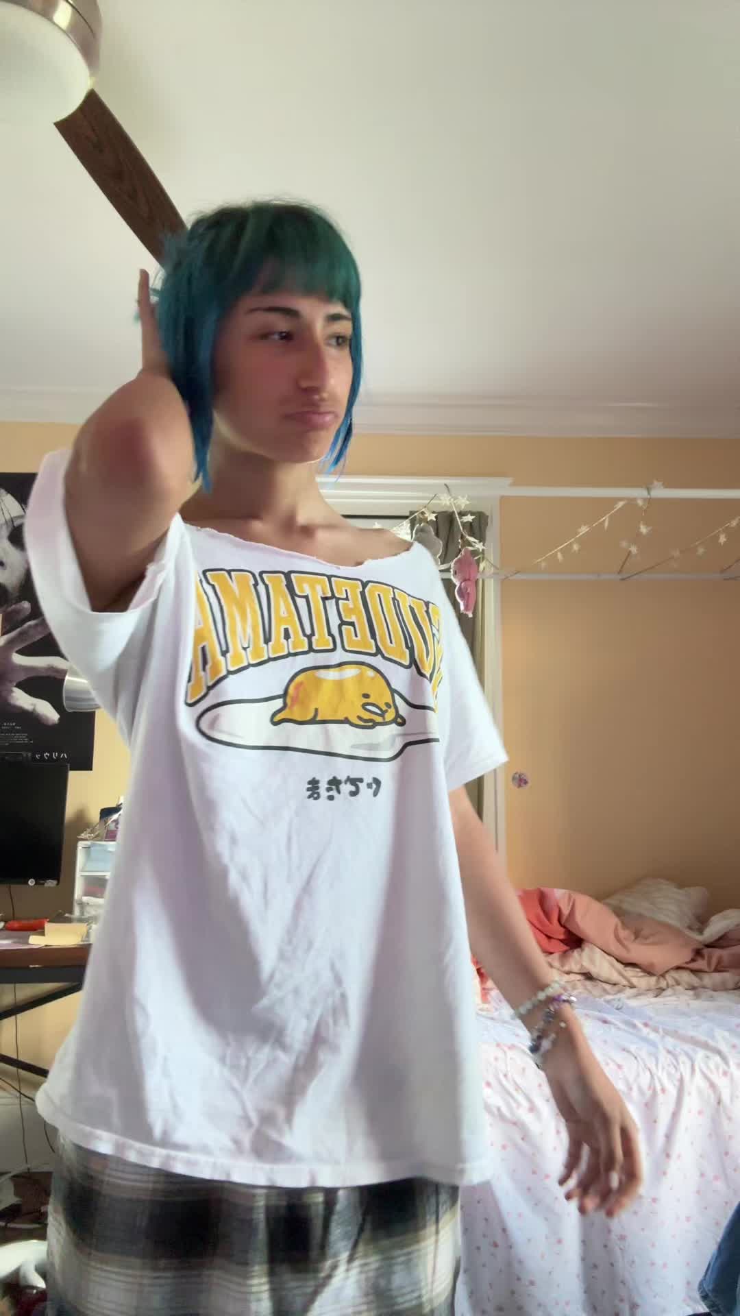@≽ܫ≼