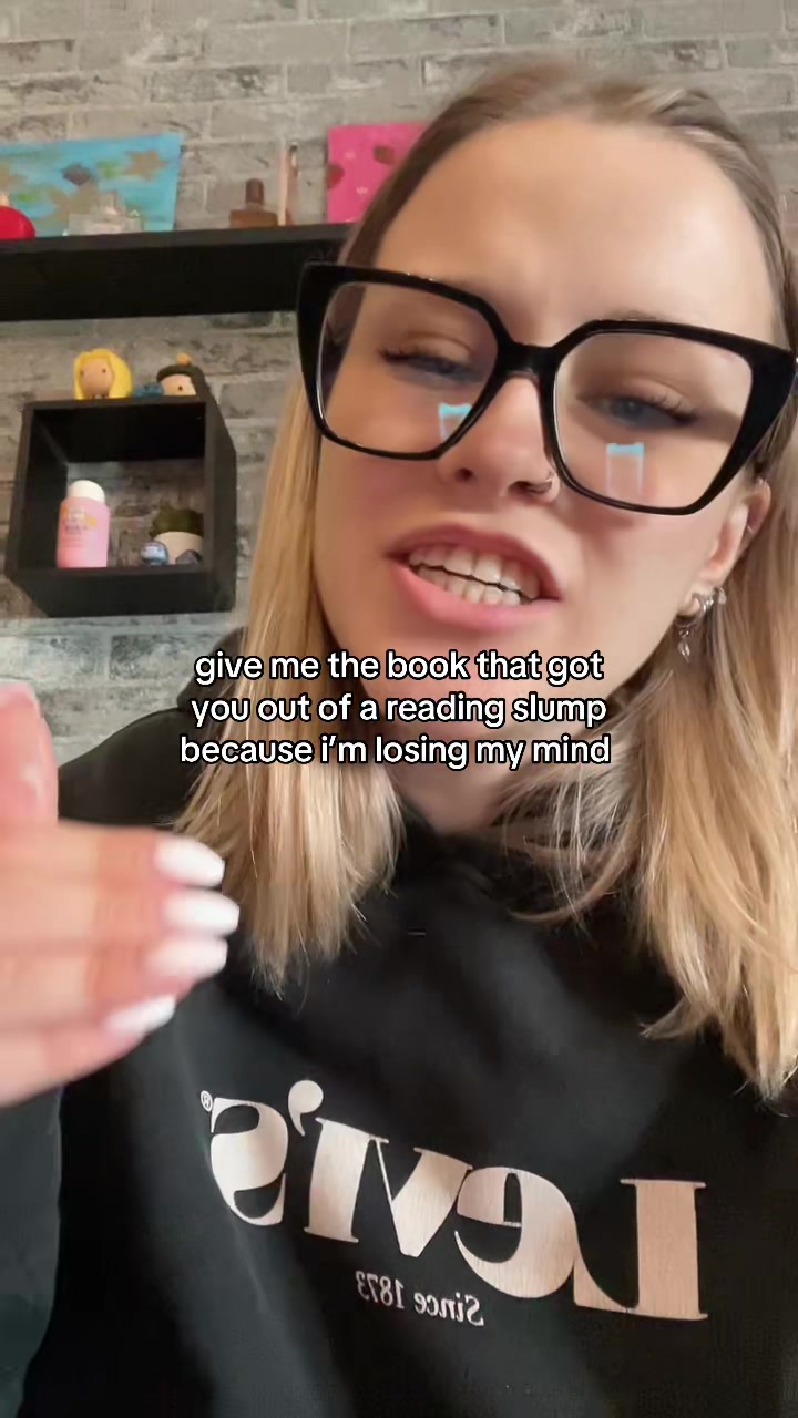 @clara|booktok:)