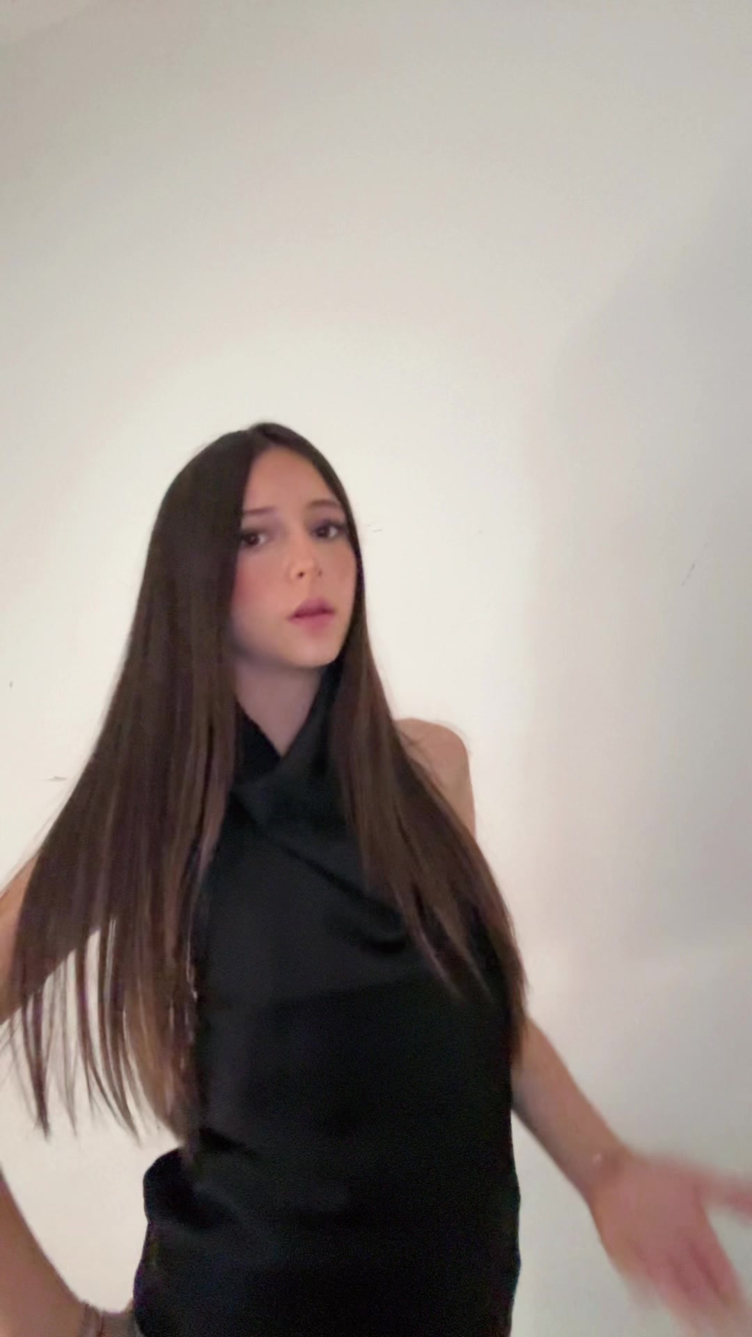 @𝒀 𝑬 𝑳 𝑰 𝒁