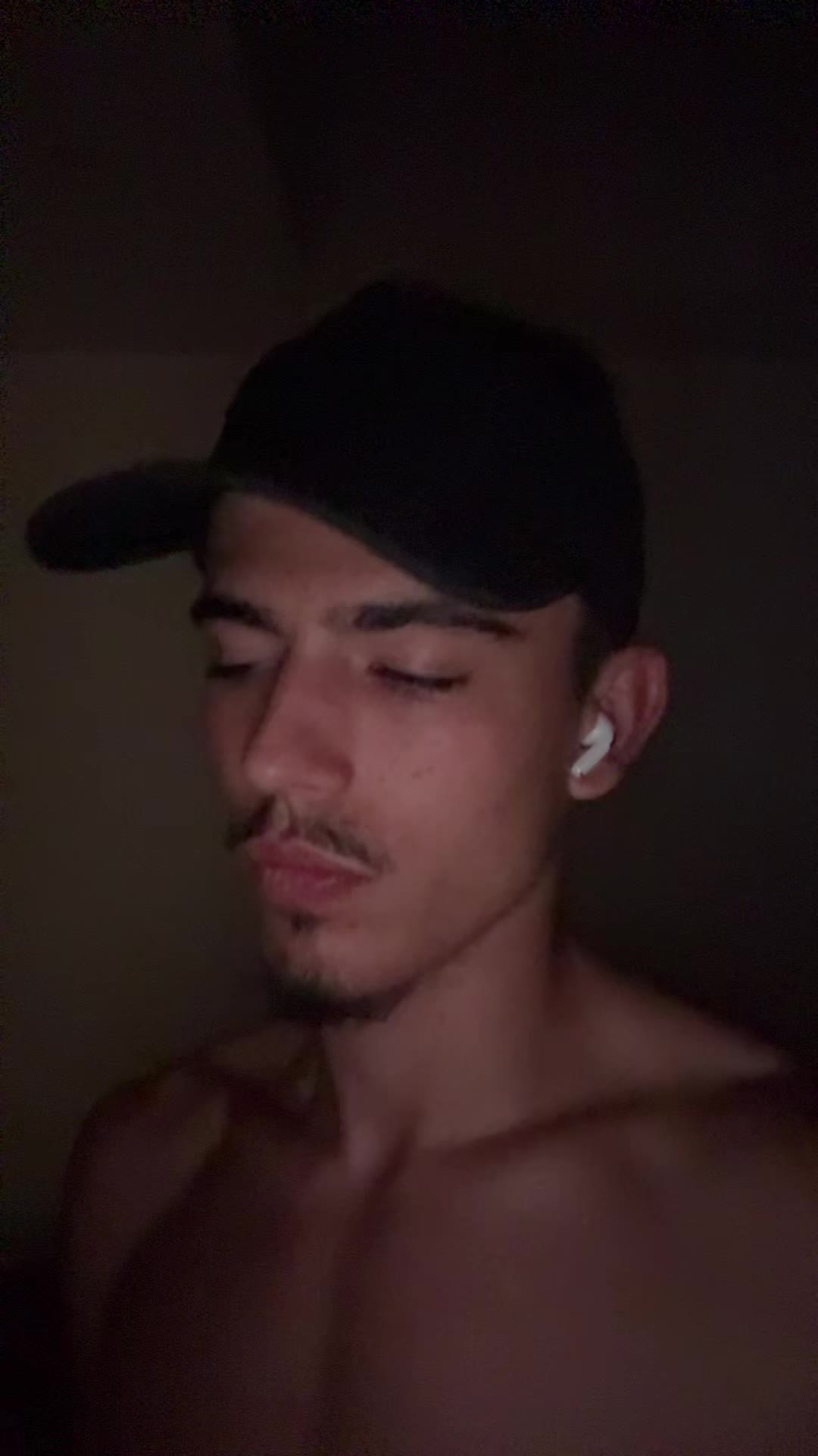 @0LeVi1