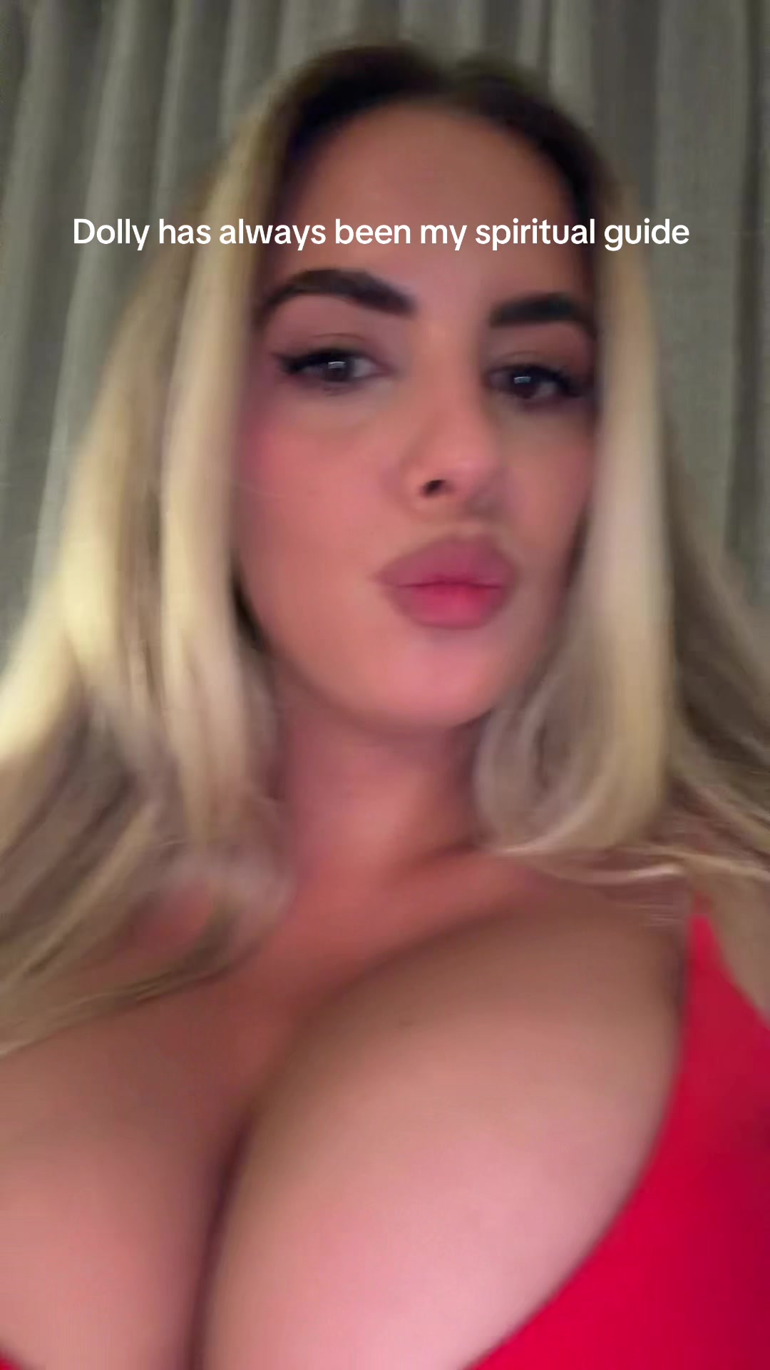 @lali957
